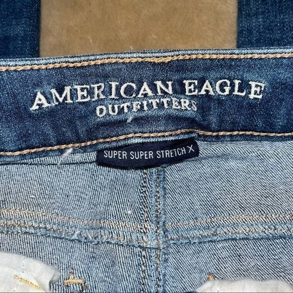 American Eagle Distressed Jegging Women’s Size 2 Short - Picture 4 of 12